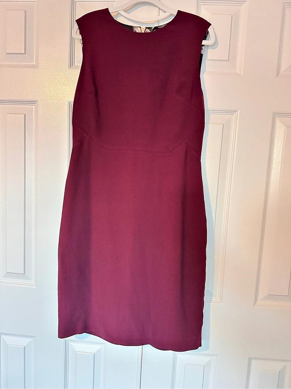 Ted Baker Floral Mini Dress in Burgundy Size 4 Like New